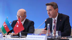 Bakü'de kritik enerji zirvesi: Türkiye ve Azerbaycan elektrik hattını güçlendiriyor