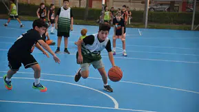 Manisa'da parklar pota sesleriyle yankılandı: 200 sporcu şampiyonluk için ter döktü