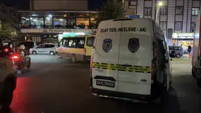 Sultangazi'de kanlı hesaplaşma: Eşinin telefon görüşmesi iddiası sokağı karıştırdı