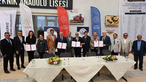 Denizli'de tarımın geleceği genç ellere emanet: Baklan'da dev iş birliği