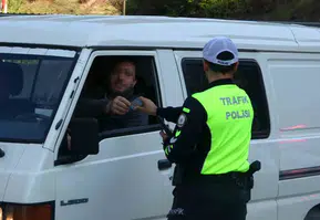 Zonguldak yollarında sıkı takip: Eş zamanlı denetimlerle kuralları hiçe sayanlara geçit yok