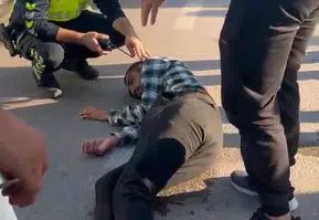 İnegöl'de trafik kazası: Halk otobüsü yayaya çarptı