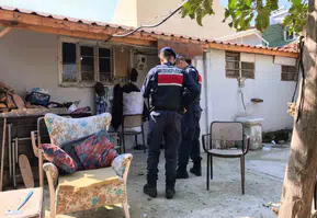 Komşularının merakı acı gerçeği ortaya çıkardı: Yalnız yaşayan yaşlı adam evinde bulundu