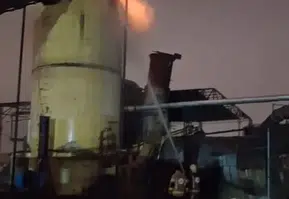 İnegöl OSB'de korku dolu anlar: Fabrika silosunda yangın paniği