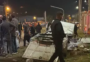 Van'da hastane önünde feci kaza: Bir can kaybı ve dört yaralı