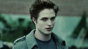 Robert Pattinson Twilight’a Geri Mi Dönüyor?