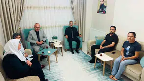 Kahramanların emanetine vefa eli: Diyarbakır'da kapı kapı dolaşıyorlar