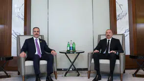 Bakü'de kritik zirve: Aliyev ve Fidan bir araya geldi
