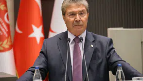 Ünal Üstel'den tarihi zirve sonrası net mesaj: Kıbrıs Türk halkının statüsü tartışılamaz