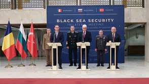 Karadeniz'de kırmızı çizgi alarmı: Bakan Güler'den savaşan taraflara net uyarı
