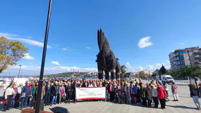 Çanakkale'de yaşlılara vefa yürüyüşü: Şahin çiftine anlamlı ziyaret