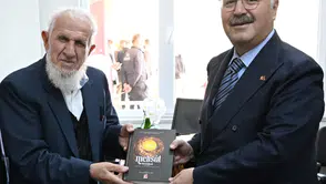 Denizli'de İmam Buhârî'nin Mirası Masaya Yatırıldı: İslam'ın Derinliği Akademik Bakışla Anlatıldı