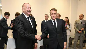 Macron ve Aliyev arasında kritik barış görüşmesi