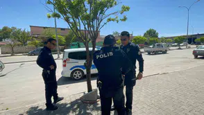 Karaman sokaklarında bıçaklı kavga Bir kişi hastanelik oldu