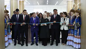 Emine Erdoğan Kazakistan'da sıfır atık laboratuvarı açtı