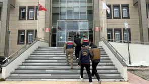 Bitlis'te göçmen kaçakçılarına ağır darbe