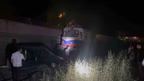 Elazığ’da hemzemin geçit faciası kıl payı atlatıldı