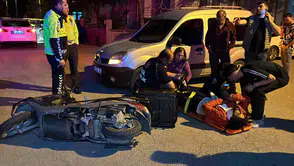 Aksaray'da kurye kazası Kavşakta ani fren sonu oldu