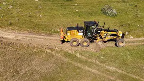 Tekirdağlı çiftçinin hasat yolu artık daha güvenli