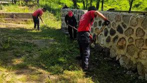 Gölcük’te mahalle çeşmesi yenilendi
