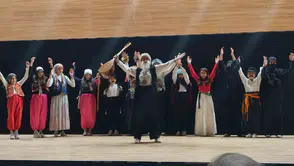 Muradiye'de gençler kültürel mirası sahneye taşıdı