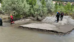 Kelkit Çayı'nda kaybolan genç kızdan 27 gündür haber yok