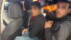 Hatay'da taksilerle göçmen taşıyan iki organizatör tutuklandı
