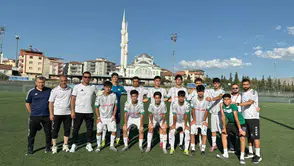 Diyarbakırlı gençler Türkiye’nin zirvesine göz kırptı