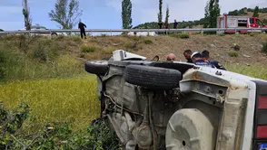 Yozgat Sorgun yolunda otomobil takla attı