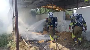 Hatay’da ahır yangını korkuttu