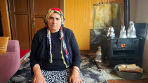 Artvinli Şengül Gezer beş büyük acıya rağmen torunları için yaşıyor