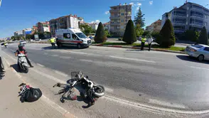 Karaman’da otomobil ile elektrikli bisiklet kazası