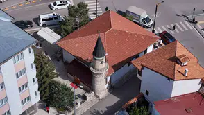 Sivas’ın tarihi camisindeki zincirler ne anlama geliyor