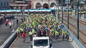 Milli maç sonrası Tarihi Yarımada’da 20 kilometrelik bisiklet turu