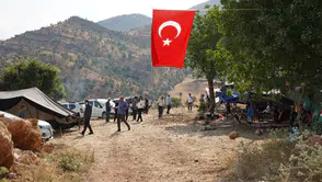 Şırnaklı ailelerin 32 yıllık köy hasreti çadırlarla sona erdi