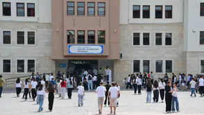 Manisa’da 17 bin öğrenci lise sınavı için ter döktü