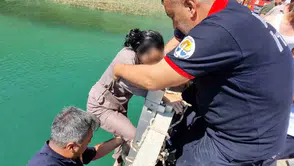 Adana Aladağ’da köprüden düşen kadın son anda kurtarıldı