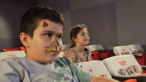 Zonguldak sahilinde çocuklara özel sinema şöleni