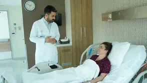 İki yıl bel fıtığı sanılan tümör hastayı yürüyemez hale getirdi