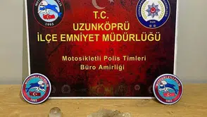 Uzunköprü polisine şüpheli araç denetiminde uyuşturucu yakalaması