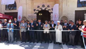 Kilis'in simge camileri deprem sonrası yeniden kapılarını açtı
