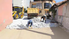 Nazilli yollarında 41 noktada aynı anda yenileme mesaisi