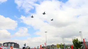 Aksaray semalarında F-16 rüzgarı esti
