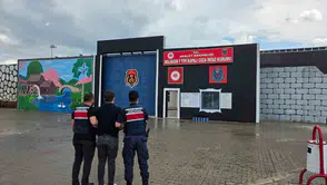 Afyonkarahisar jandarmasından aranan şahsa operasyon