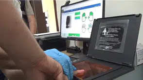 Kırklareli Nüfus Müdürlüğünde parmak izi mesaisi