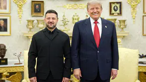 Trump ve Zelenskiy Beyaz Saray'da masaya oturdu