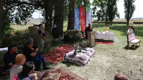 Kars meralarını korumak için çobanlarla bir araya geldi