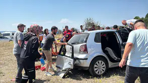 Kütahya'da kavşak kazası Bir yolcu hayatını kaybetti