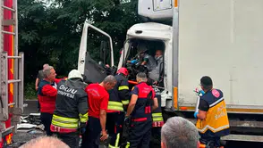 Fatsa'da dört aracın karıştığı zincirleme kaza trafiği kilitledi
