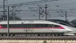 Manyetik tren yerçekimine meydan okudu: 5 saniyede 800 kilometre hıza ulaştı